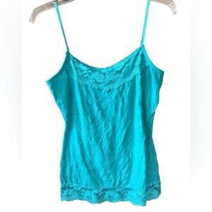 Cato Y2K Sz M Turquoise Camisole Top Lace Trim Adjustable Straps Crinkle Fabric